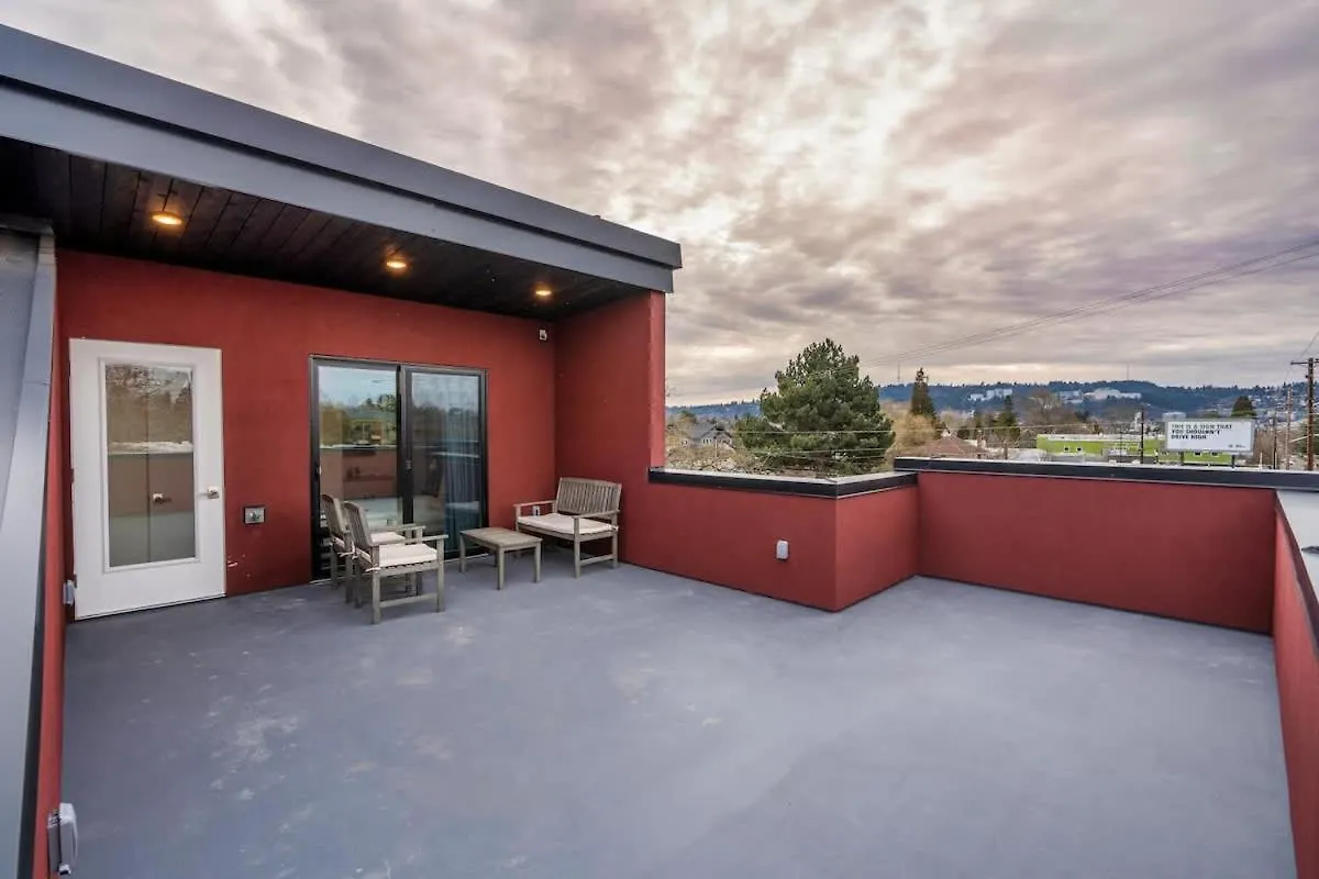 Holiday home Stay Portland - Crossroads Vintage Funk Penthouse - 94 Walkscore
