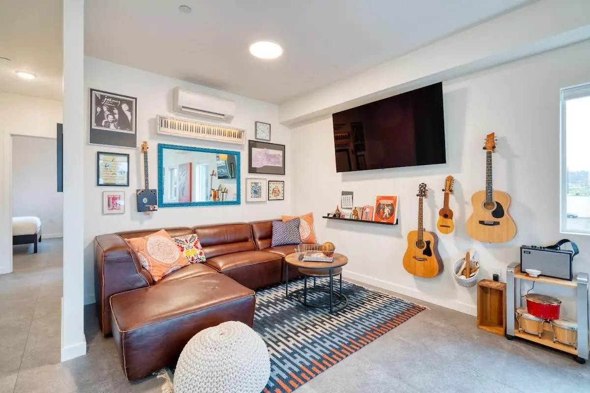 Stay Portland - Crossroads Vintage Funk Penthouse - 94 Walkscore Holiday home