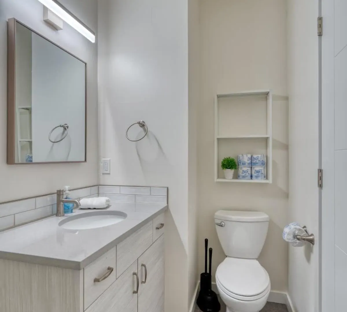 Stay Portland - Crossroads Vintage Funk Penthouse - 94 Walkscore Holiday home